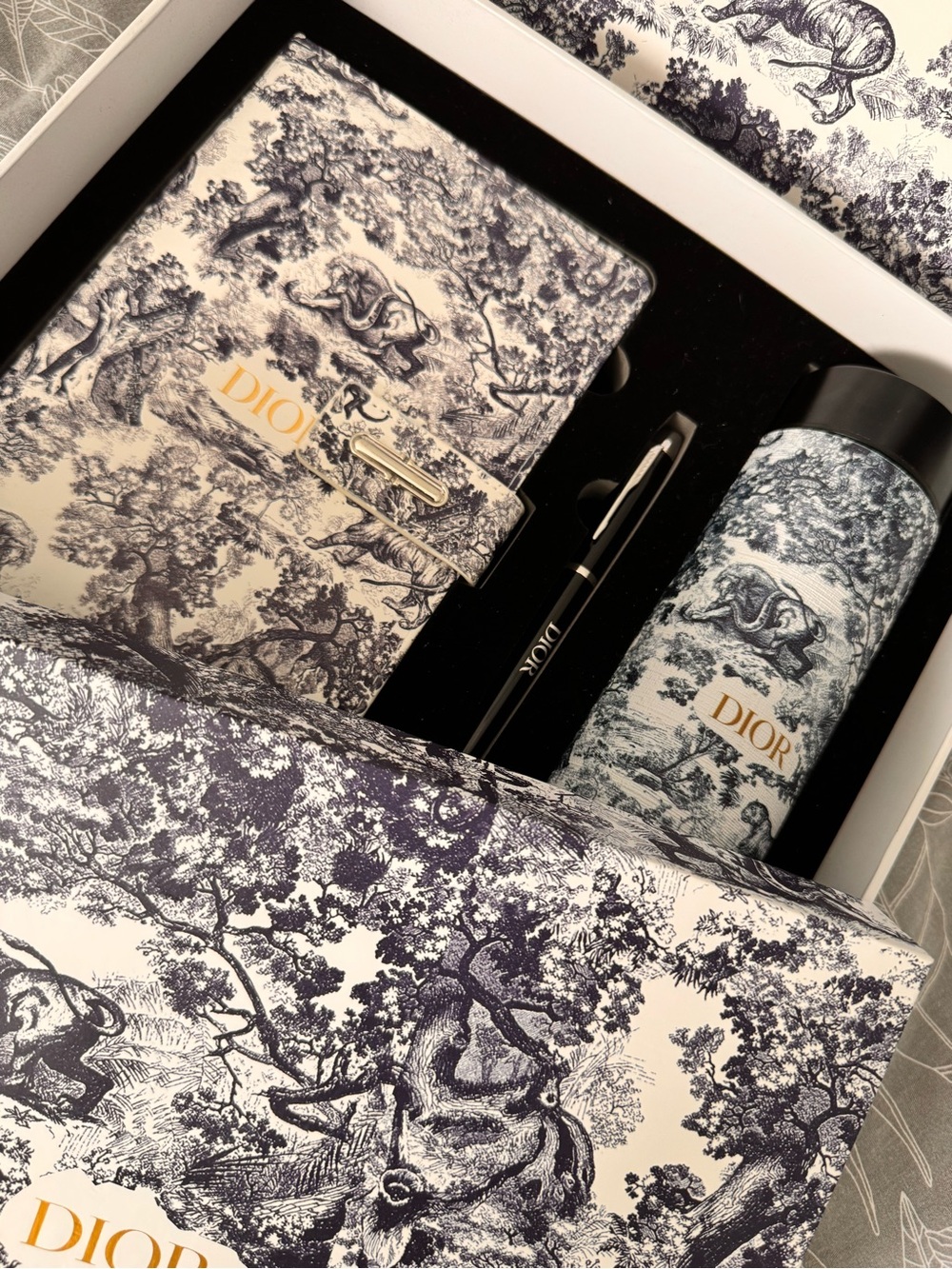 Dior Toile VIP GIFT Set Notebook with Pen a and Thermos with digital smart cup